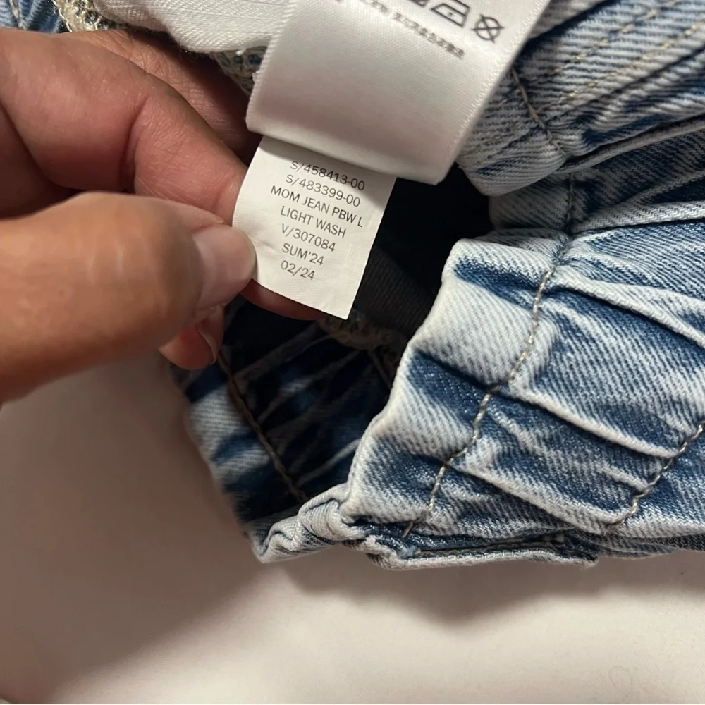 Gap Girls “Just Like Mom Jeans” Size 5 Stylish Kids Denim Jeans EUC Everyday